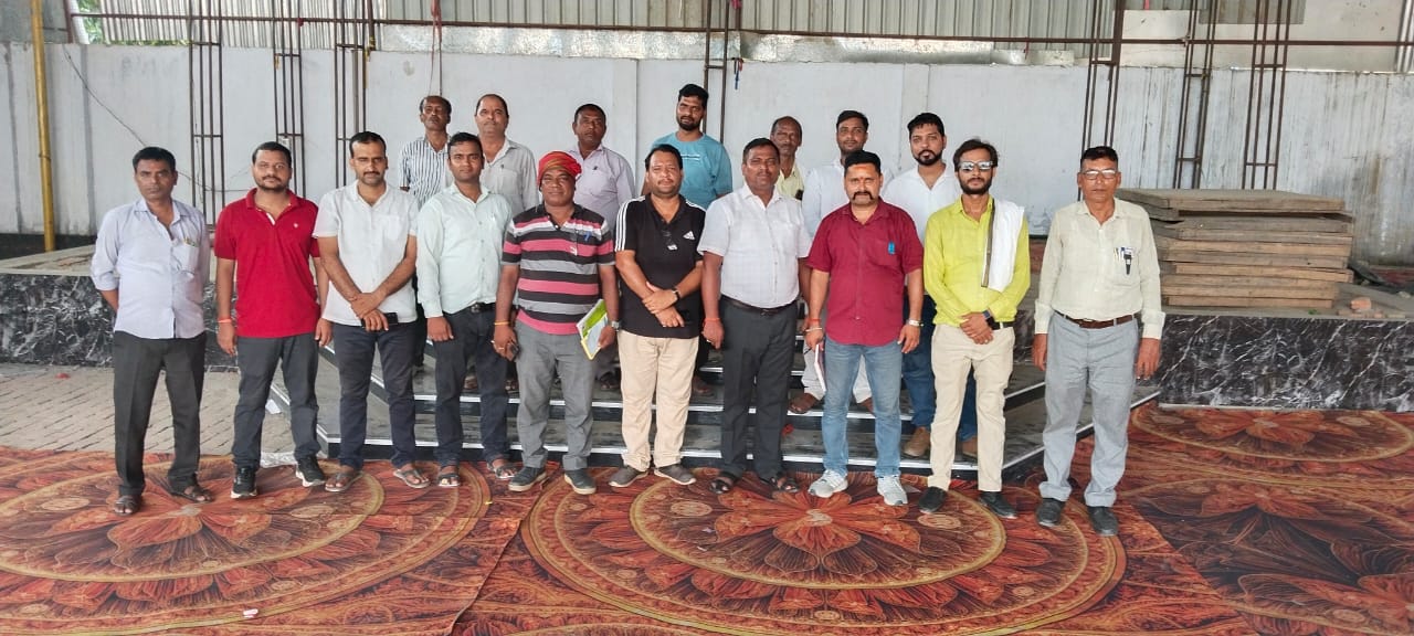 "अदालत राजनीति कार्यक्रम” को लेकर उठे सवाल, आयोजकों ने दी सफाई – ‘यह सिर्फ प्रबुद्ध वर्ग नहीं, समाज का मंच है