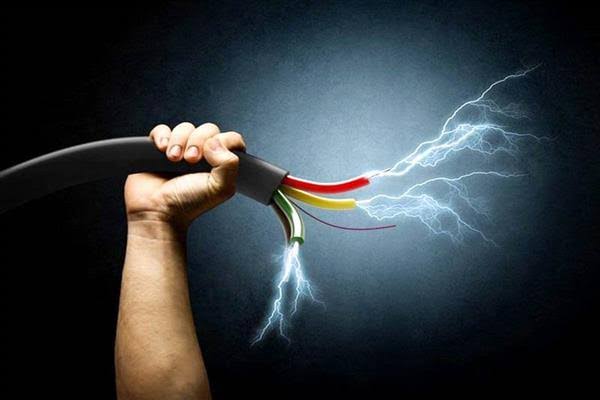 बिजली चपेट में आने से बिजली मिस्त्री की मौत