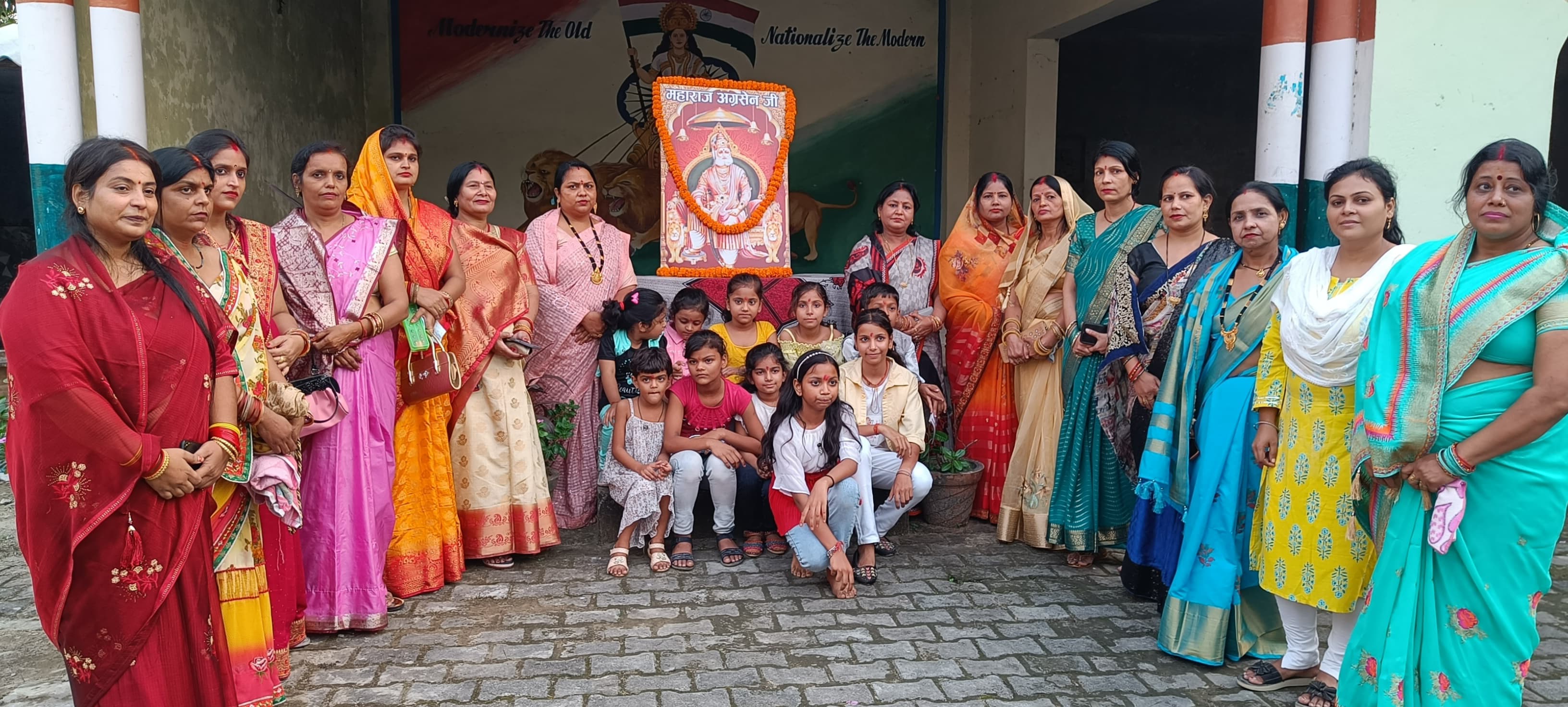 अग्रहरी समाज के पदाधिकारियों ने श्रद्धा और विश्वास के साथ मनाया अग्रसेन की जयंती