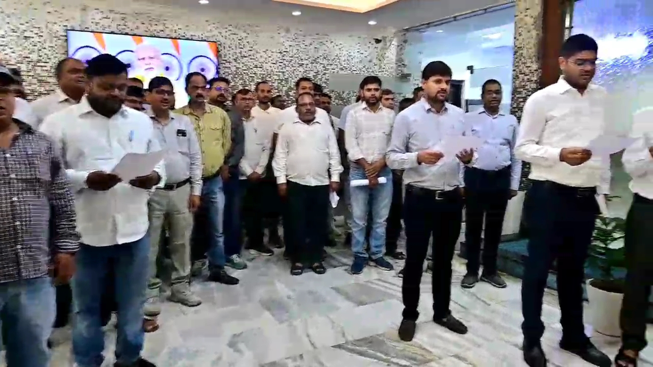 नशामुक्त भारत अभियान के तहत प्रयागराज मंडल में दिलाई गई नशामुक्ति की शपथ