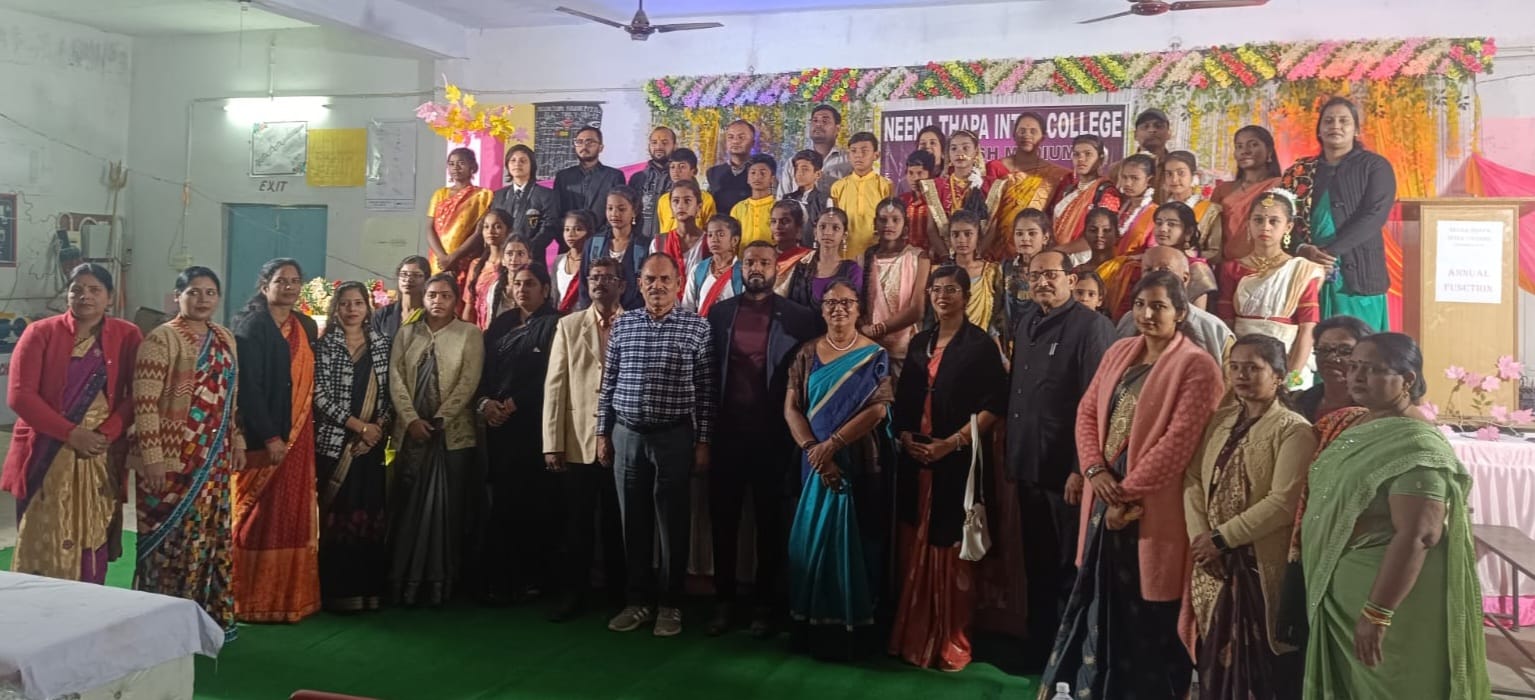 नीना थापा इंटर कॉलेज अंग्रेज़ी माध्यम के प्राइमरी विंग के बच्चों का वार्षिकोत्सव आयोजित हुआ।