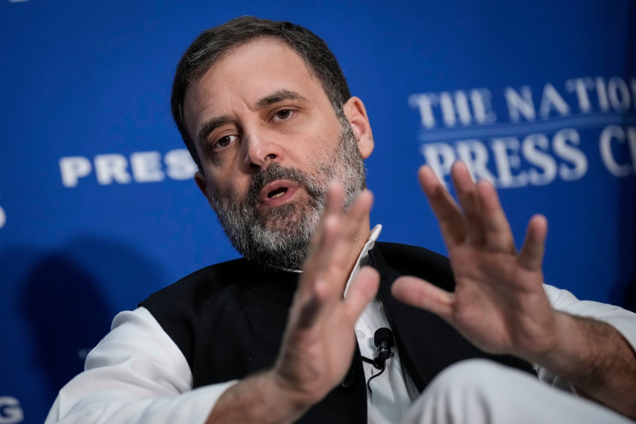 राहुल गांधी ने किया ट्रंप के बयान का समर्थन, मोदी सरकार पर साधा निशाना