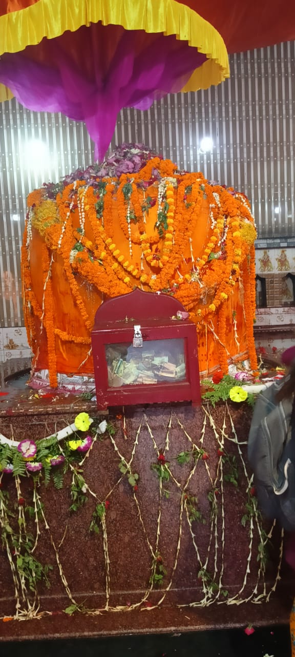 आज 15 मई को बिहार राज्य के सिवान जिले में विश्व विख्यात मैरवा धाम में हरिराम ब्रह्म देव का मनाया गया