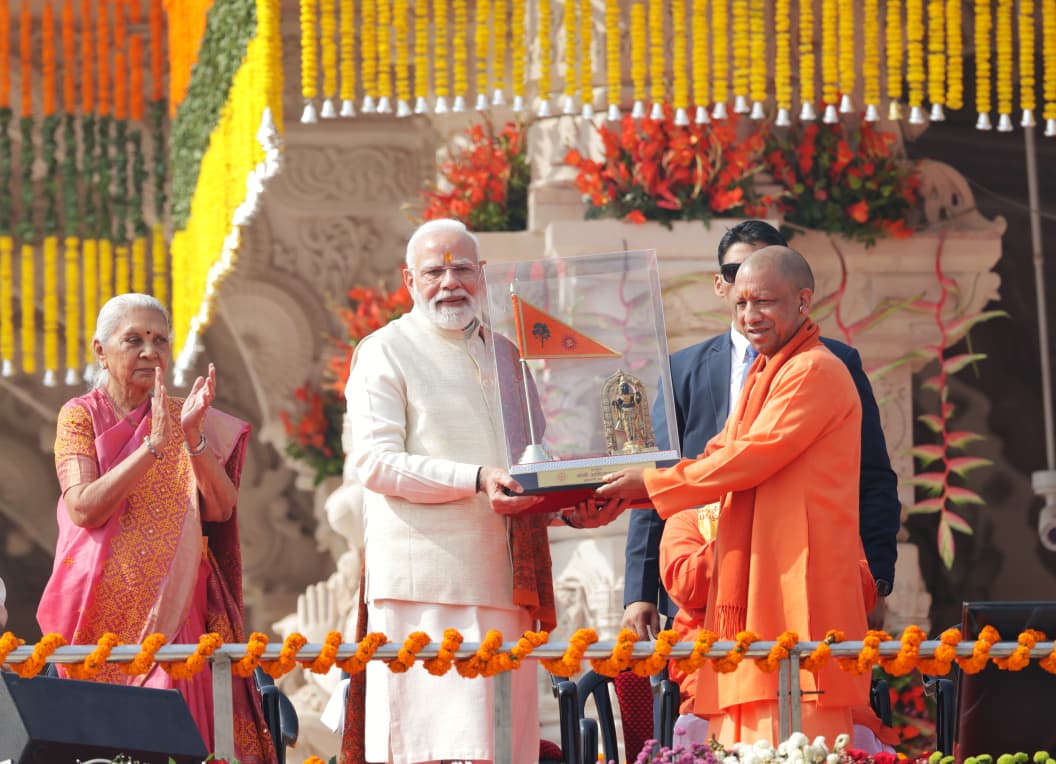 ध्वजारोहण यज्ञ की पूर्णाहूति नहीं, बल्कि नए युग का शुभारंभ हैः सीएम योगी